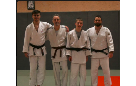 Une nouvelle jeune ceinture noire au club
